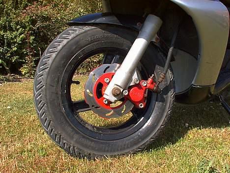 Aprilia sonic SOLGT billede 2