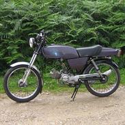 Suzuki dm 50