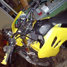 Suzuki Rmx
