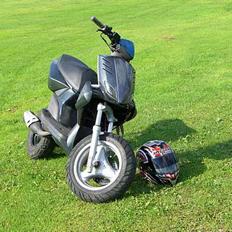 Yamaha slider /cabon