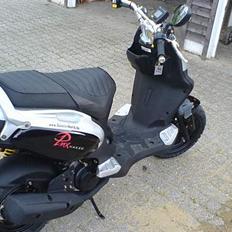 PGO PMX Naked (solgt)