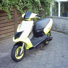 Aprilia Sonic - SOLGT