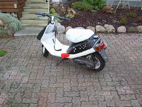 Yamaha Jog "SOLGT" - min skath.. :D  billede 4