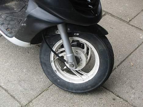 Aprilia Sonic GP - Solgt - Nye fælge, så venter vi på lakering af plast og fælge billede 5