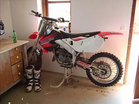 Honda 125cc SOLGT - værkstedet .. 8) billede 3