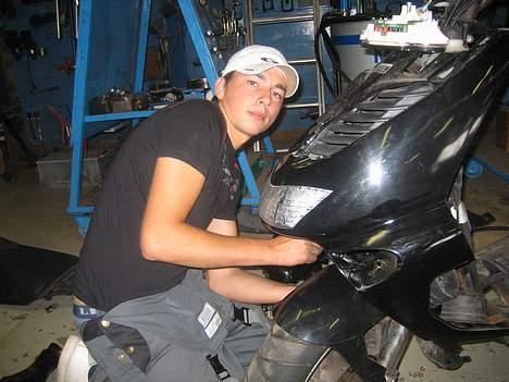 Aprilia SR50 TIL SALG!!!!!!!!!!!! billede 1