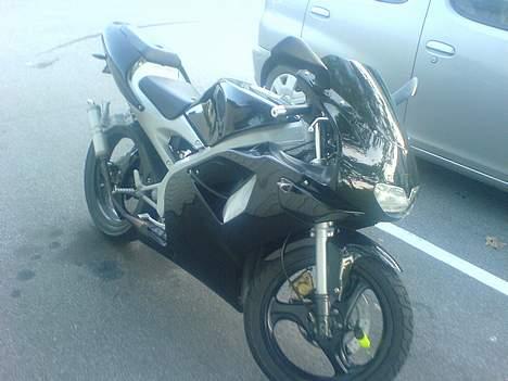 Aprilia RS50 "Ghostrider" SOLGT billede 3