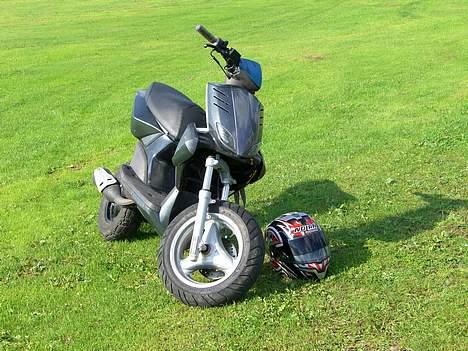 Yamaha slider /cabon billede 1