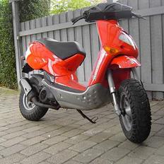 Aprilia rally = solgt