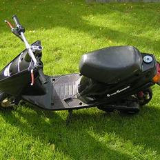 Yamaha jog fs "byttet til sonic"