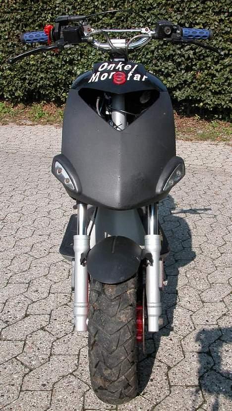 Gilera Ice *solgt* - Der er masser af plads til LC-kølere her billede 6