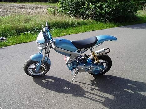 Suzuki Street Magic  (SOLGT)  billede 10