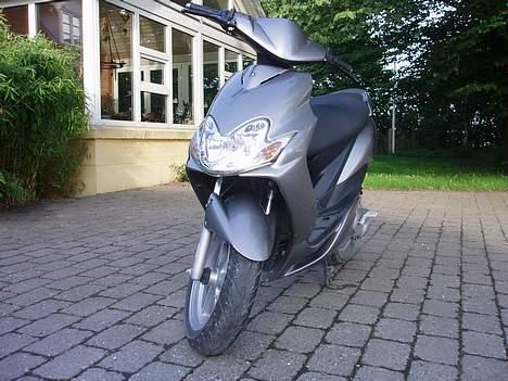 Yamaha jog R SOLGT billede 4