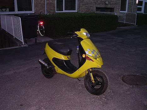 Peugeot buxy 45 billede 1