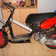 Aprilia Sonic LC ( SOLGT )