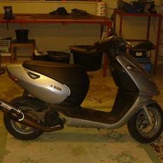 Aprilia Sonic [Grey 'n' Black]