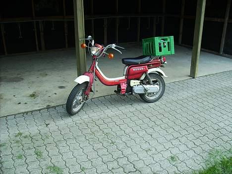 Suzuki FZ50(SOLGT) billede 1