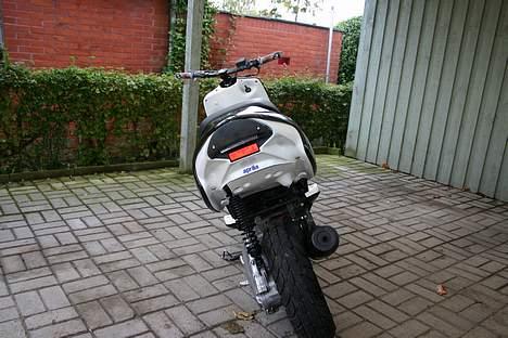 Aprilia Rally (solgt) billede 3
