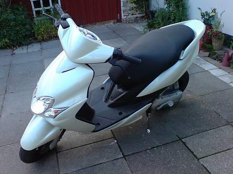 Yamaha jog r billede 2