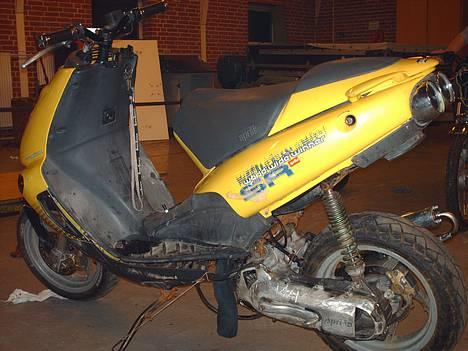 Aprilia sr 50 DD (stjålet) billede 4