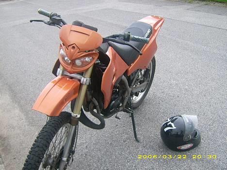 Suzuki Rmx , SOLGT - Farven er Mega lækker IRL! billede 4