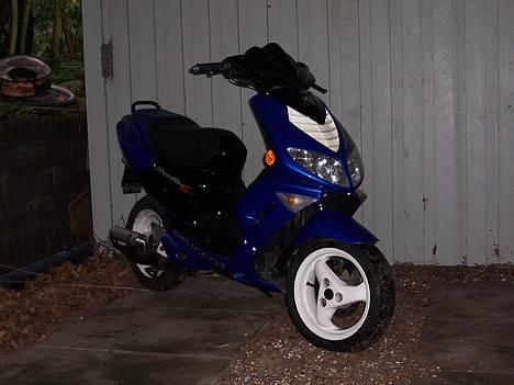 Peugeot SpeedFight 2  >> PROJEKT billede 1