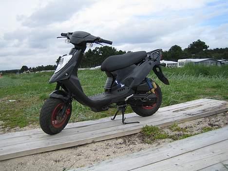 PGO Hot 50 SOLGT - nyt billede billede 4