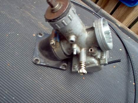 Yamaha neos  - kunne være at man skulle prøve en større karbu :O! 34mm mikuni. hvis nogen var intra ?  billede 7