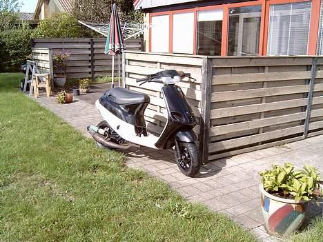 Piaggio ZiP "Solgt" billede 2