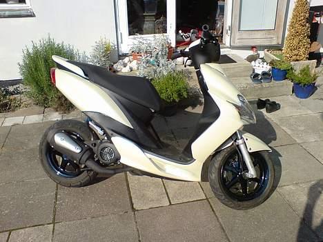 Yamaha jog r billede 7