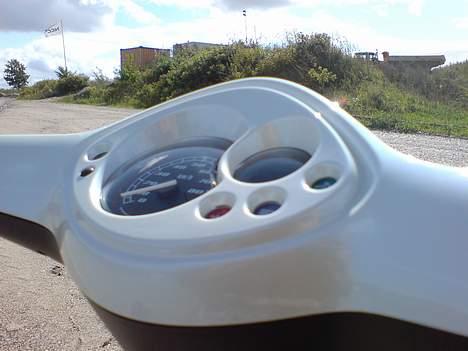 Yamaha jog r billede 10