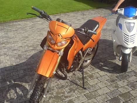 Suzuki Rmx , SOLGT - Farven er Mega lækker IRL! billede 17