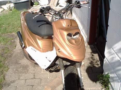 PGO hot 50 byttet til sonic billede 2