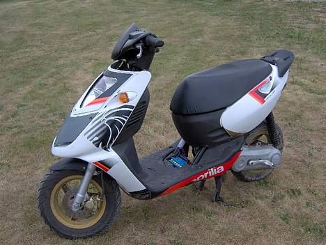 Aprilia Sonic  (Solgt)   STT billede 1