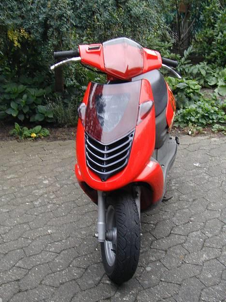 Aprilia sonic (SOLGT) billede 1