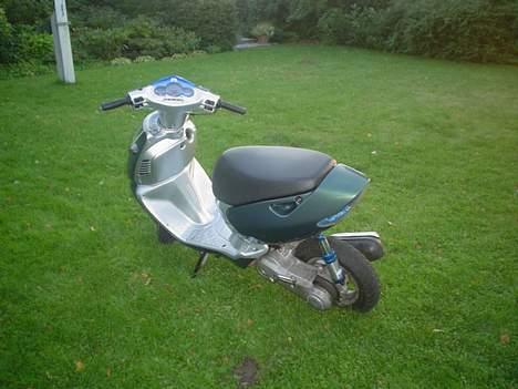 Aprilia Sonic ( Perlemor ) byttet billede 3