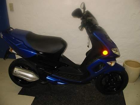 Peugeot Speedfight 2 AC - Som ny billede 2