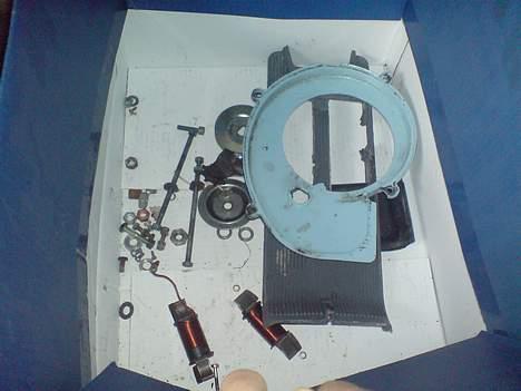 Vespa ciao "SOLGT" - lidt skruer og diverse ting billede 8