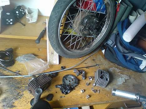 Vespa ciao "SOLGT" - flere motordele billede 9