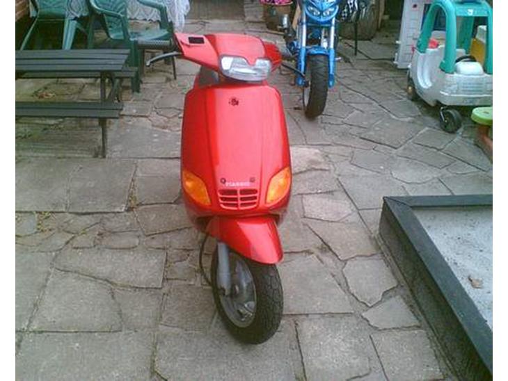 {{currentPhoto.altText}} billede {{currentPhoto.number}}