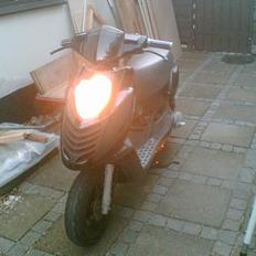 Aprilia Sonic  "SOLGT"