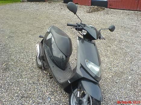 Suzuki estilete (total skadet)  billede 1