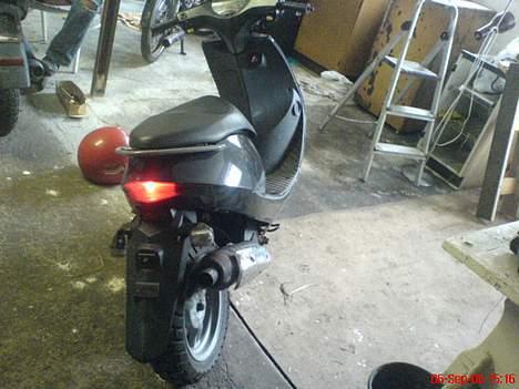 Suzuki estilete (total skadet)  billede 3