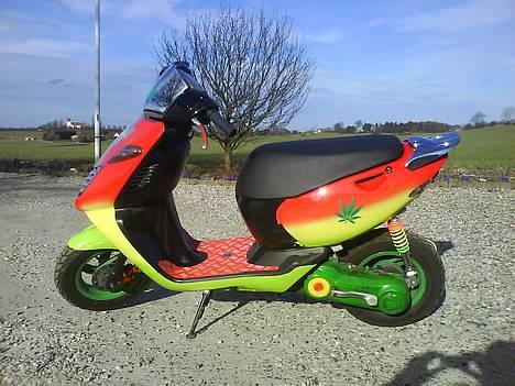 Aprilia Sonic RASTAFARI - nyyyt =P billede 1