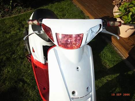 Yamaha Jog solgt billede 5