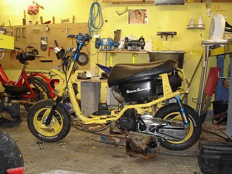 Yamaha Jog space [BYTTET] billede 3