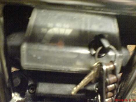 Yamaha Sting ( - Byttet - ) - Speedometeret og min fede rustenkæde nøglering ;D billede 6