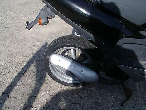 Aprilia sr50 [SOLGT] billede 2