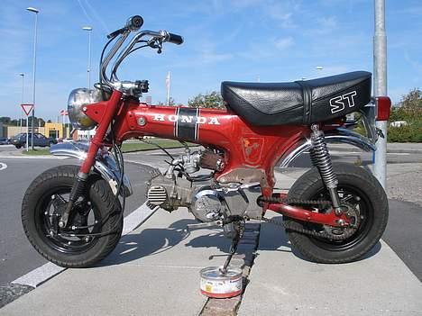 Honda Dax ST billede 3