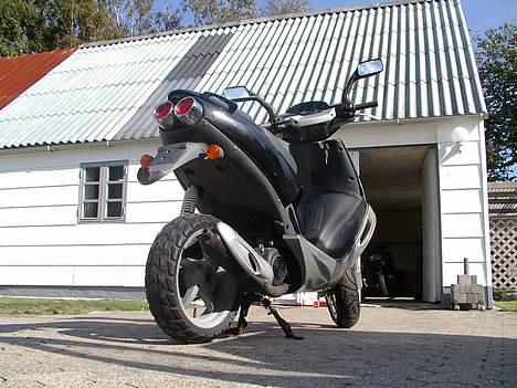 Aprilia sr50 [SOLGT] billede 8